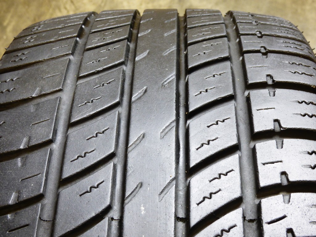 Uniroyal Tiger Paw Touring Tread